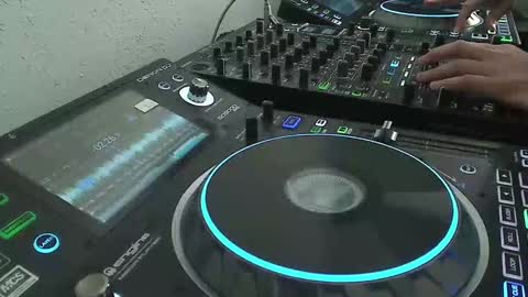 GearPorn online show from 12/12/24, 06:42