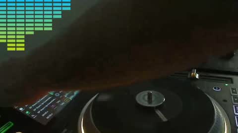 GearPorn online show from 04/15/26, 07:43