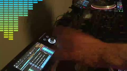 Snapshot of reticuli chatting on 05/15/26, 01:56 GearPorn online show from 05/15/26, 01:56