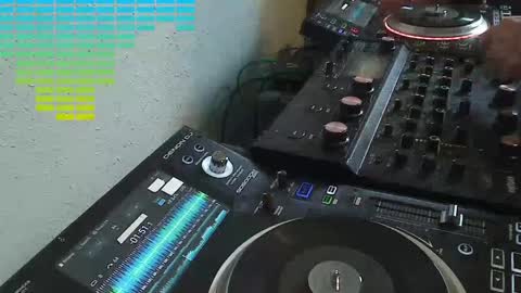Snapshot of reticuli chatting on 05/26/26, 07:43 GearPorn online show from 05/26/26, 07:43