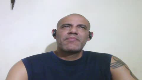 Snapshot of retlam37 chatting on 04/27/26, 03:48 Walter online show from 04/27/26, 03:48