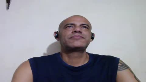 Snapshot of retlam37 chatting on 05/16/26, 05:04 Walter online show from 05/16/26, 05:04