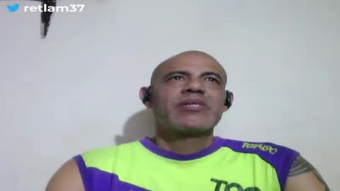 Snapshot of retlam37 chatting on 05/24/26, 04:50 Walter online show from 05/24/26, 04:50