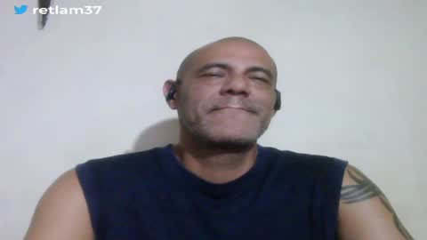 Snapshot of retlam37 chatting on 05/26/26, 04:19 Walter online show from 05/26/26, 04:19