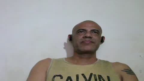Snapshot of retlam37 chatting on 06/27/26, 05:01 Walter online show from 06/27/26, 05:01