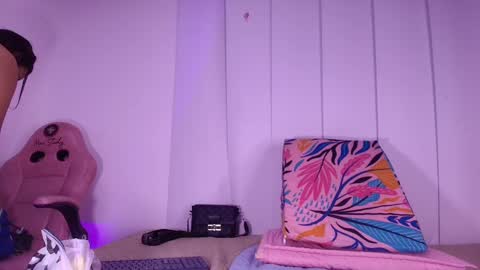 REVEN online show from 10/17/25, 03:10