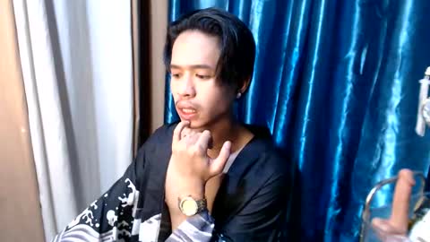 Snapshot of rey_004 chatting on 10/14/25, 08:04 rey_004 online show from 10/14/25, 08:04