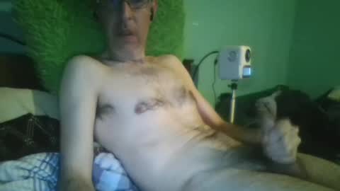 reyes_albert2006 online show from 03/02/25, 11:31