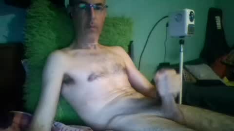 Snapshot of reyes_albert2006 chatting on 07/20/26, 12:51 reyes_albert2006 online show from 07/20/26, 12:51