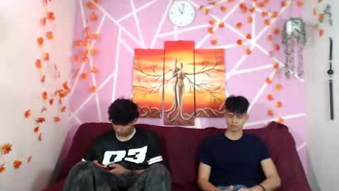 Snapshot of reymoushiroygue chatting on 10/01/25, 01:17 reymoushiroygue online show from 10/01/25, 01:17