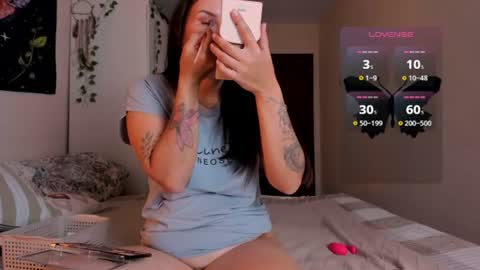 Snapshot of reyniri chatting on 07/21/26, 03:14 Rein online show from 07/21/26, 03:14