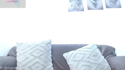 REY PABLO Independent online show from 11/30/25, 01:59