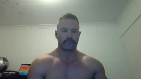 Snapshot of rg1771 chatting on 12/10/24, 01:33 rg1771 online show from 12/10/24, 01:33