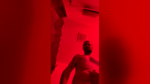 Ryan Gold online show from 04/08/26, 06:35