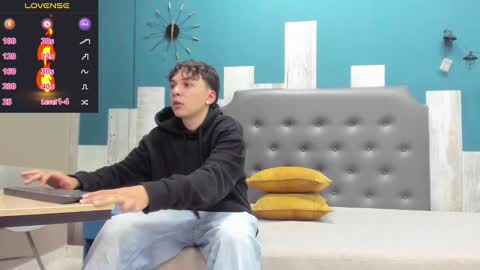 Rhaegal online show from 12/19/24, 11:25