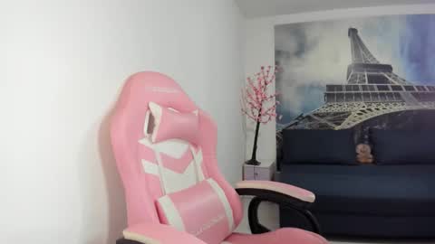 rheaetthan online show from 02/18/26, 09:00