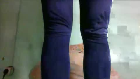 rhesa404090 online show from 03/12/26, 09:48