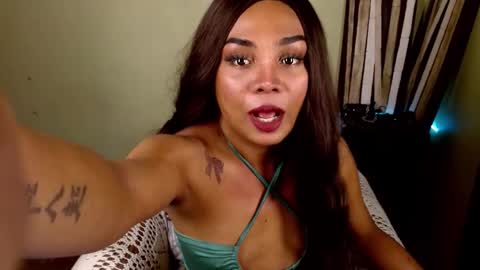 rhianasollway69 online show from 11/28/25, 05:10