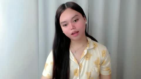 rhianne_fuckdoll online show from 10/22/25, 03:29
