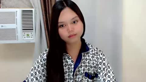 rhianne_fuckdoll online show from 01/08/26, 05:10