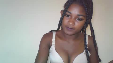 Snapshot of rhoanna chatting on 05/31/26, 08:32 rhoanna online show from 05/31/26, 08:32