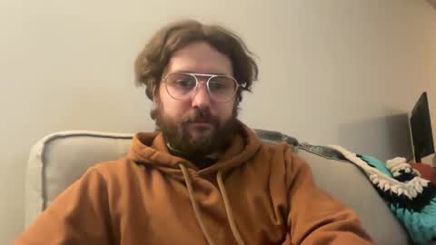 Roger online show from 05/12/26, 01:47