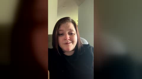 riah_babbie online show from 05/11/26, 04:04