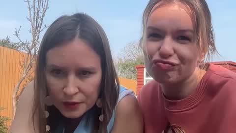 riana894237 online show from 03/23/26, 01:04