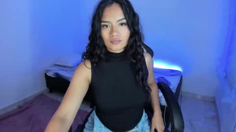 Snapshot of riana_kean chatting on 03/10/25, 02:39 RianaK online show from 03/10/25, 02:39