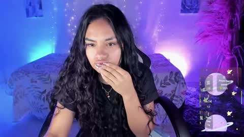 Snapshot of riana_kean chatting on 11/24/25, 10:26 RianaK online show from 11/24/25, 10:26