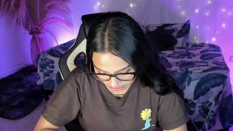 Snapshot of riana_kean chatting on 04/04/26, 05:49 RianaK online show from 04/04/26, 05:49