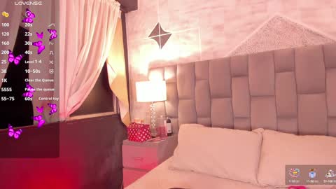 Snapshot of rianamanson chatting on 02/03/25, 04:25 Riana online show from 02/03/25, 04:25