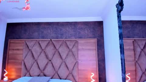 Snapshot of rianamanson chatting on 11/03/25, 04:14 Riana online show from 11/03/25, 04:14