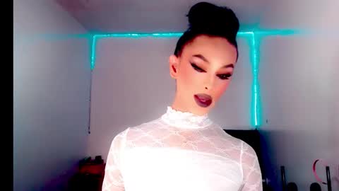 Rianna Garcia online show from 12/21/25, 04:08