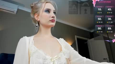 Ria Woods online show from 11/10/25, 05:01