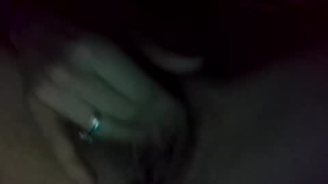 Snapshot of ricanbean chatting on 11/11/25, 01:38 ricanbean online show from 11/11/25, 01:38