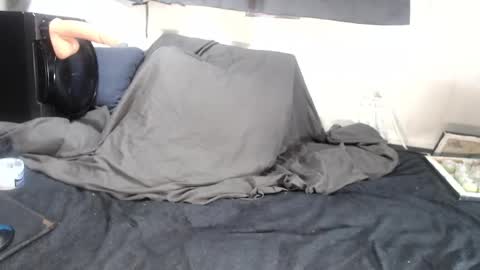 Snapshot of ricardovilla017 chatting on 03/01/25, 11:26 ricardovilla017 online show from 03/01/25, 11:26