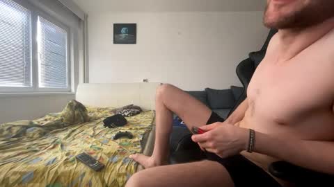 ricciardio online show from 12/15/25, 11:36