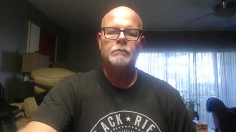 rich32937 online show from 04/13/26, 12:10