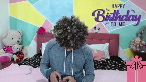 rich and kitty  online show from 12/16/24, 05:27