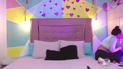 rich and kitty  online show from 03/06/25, 03:35