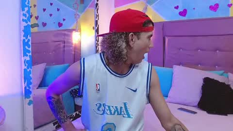 rich and kitty  online show from 03/08/25, 04:12