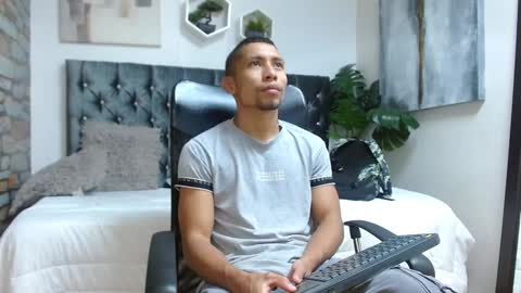 richar_voller online show from 02/01/25, 11:21