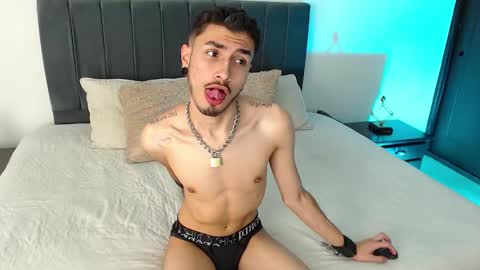 Snapshot of richard_carter_ chatting on 01/14/25, 03:01 Richard online show from 01/14/25, 03:01