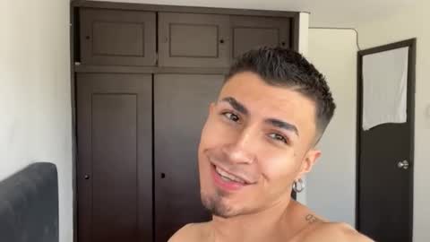 Snapshot of richard_carter_ chatting on 11/26/25, 03:29 Richard online show from 11/26/25, 03:29