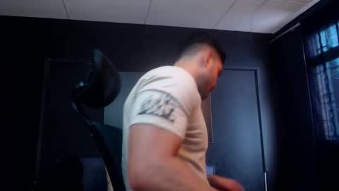 Ricardo online show from 12/19/25, 02:46