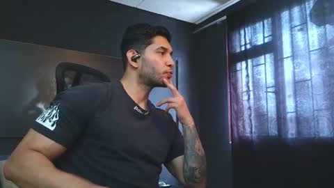 Snapshot of richard_milleer chatting on 07/08/26, 03:05 Ricardo online show from 07/08/26, 03:05