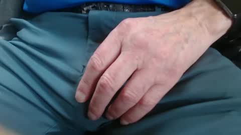 richarder7 online show from 10/13/25, 11:32