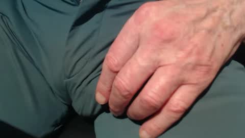 richarder7 online show from 12/17/25, 08:26