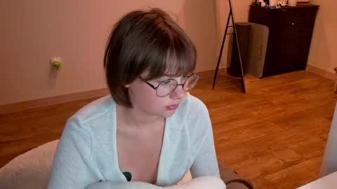 Luna online show from 07/01/26, 06:51